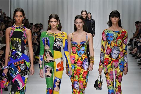 versace comprato da|michael kors buys versace.